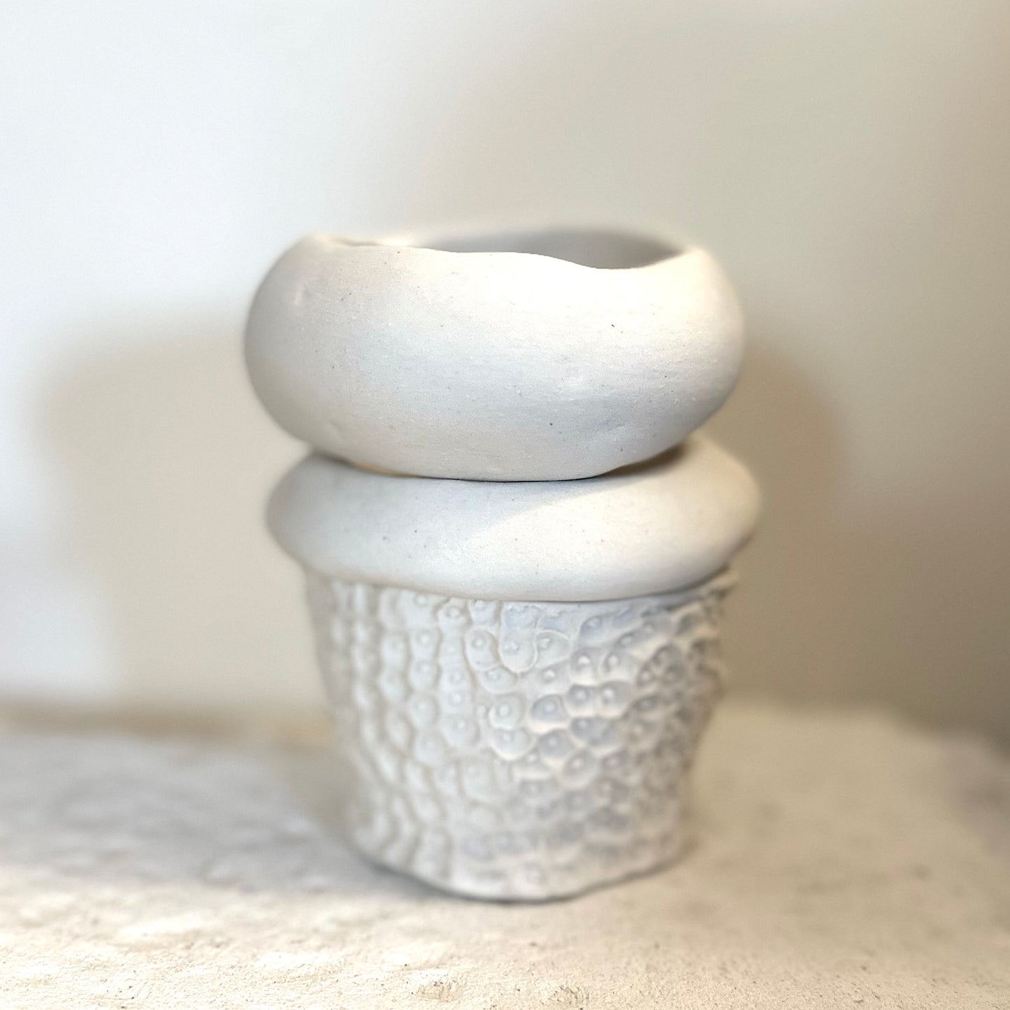 21004 - Medium 3 Piece Cream Vase