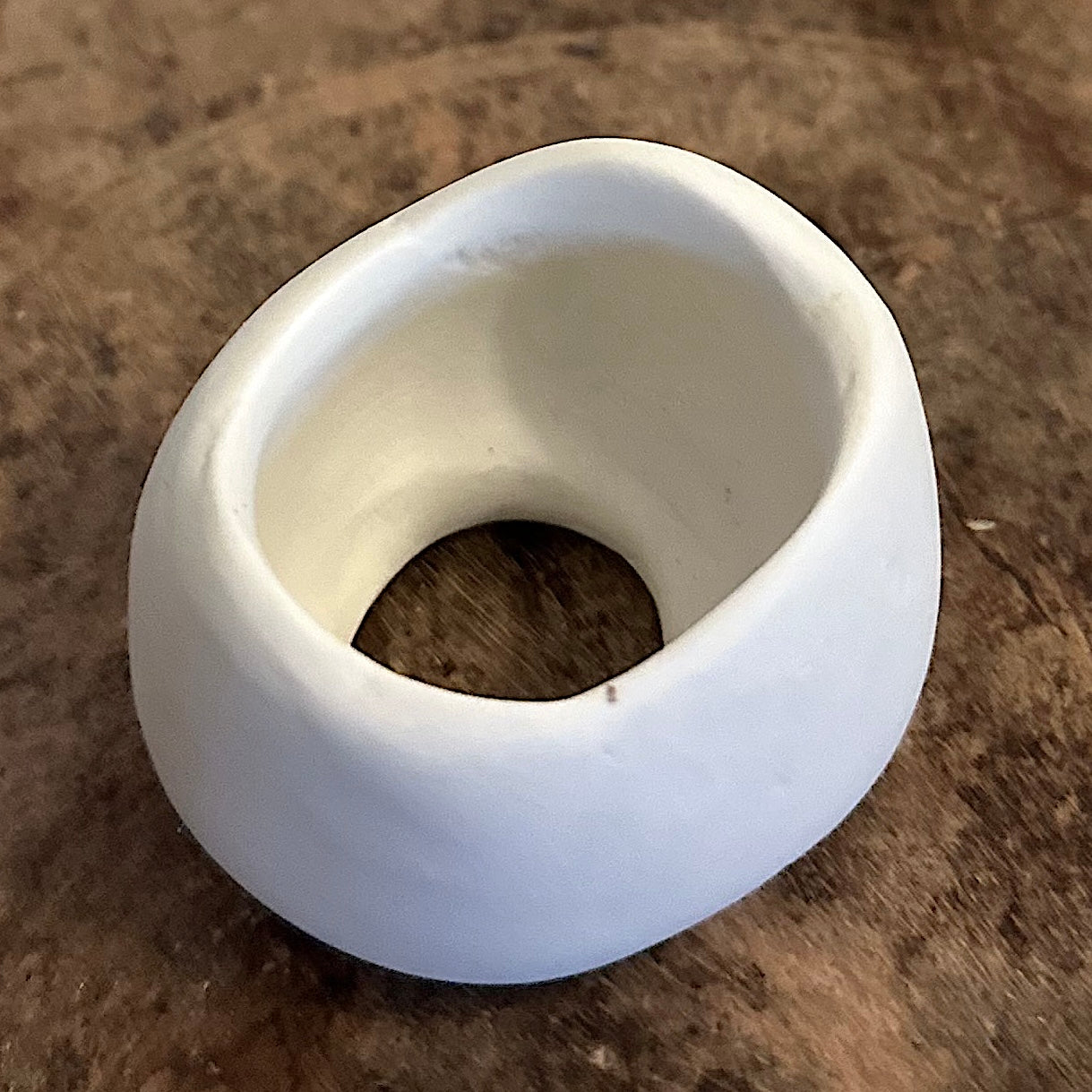 51008 - Small Cream Totem Piece