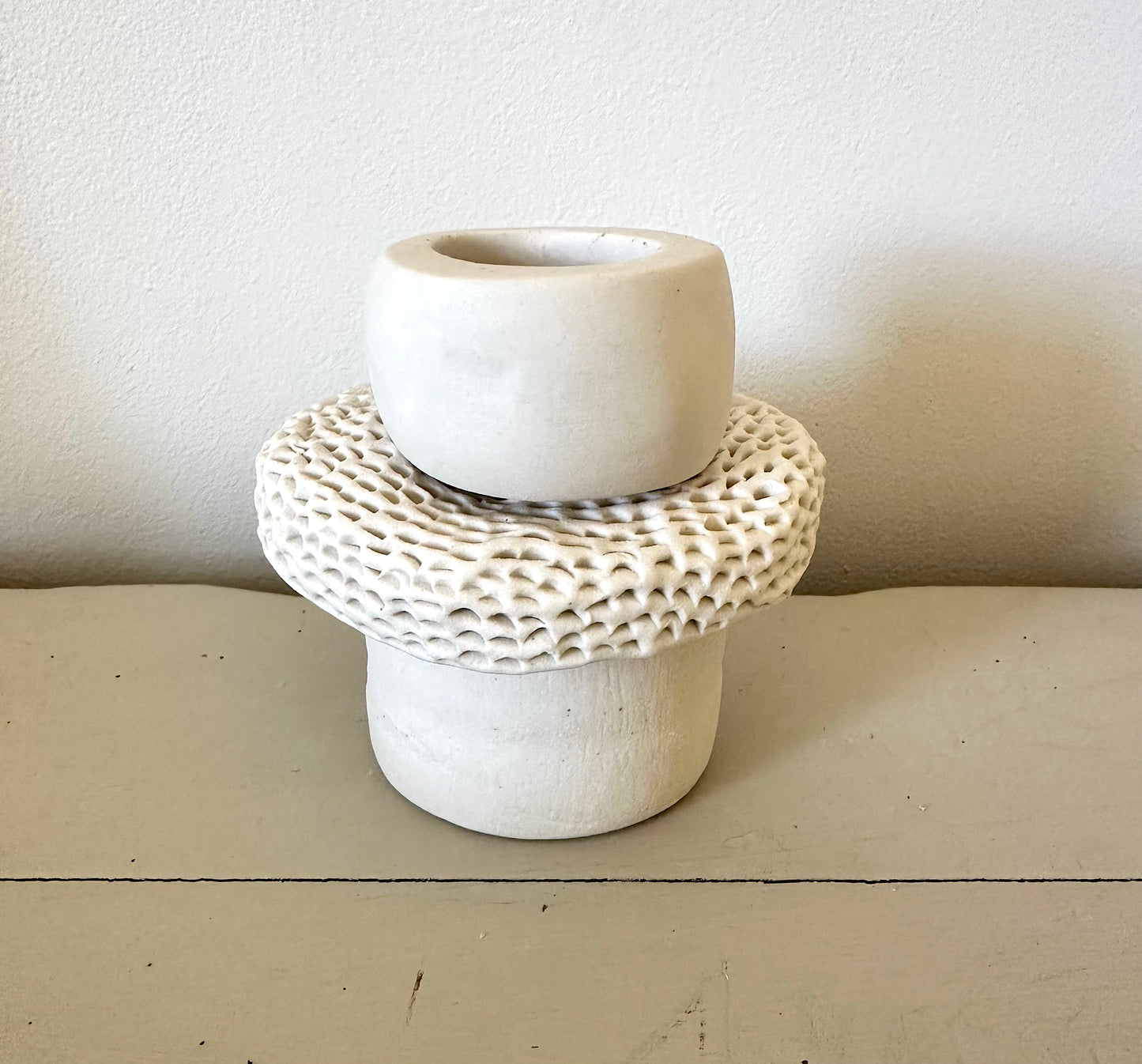 11007 - Small 3 piece cream vase