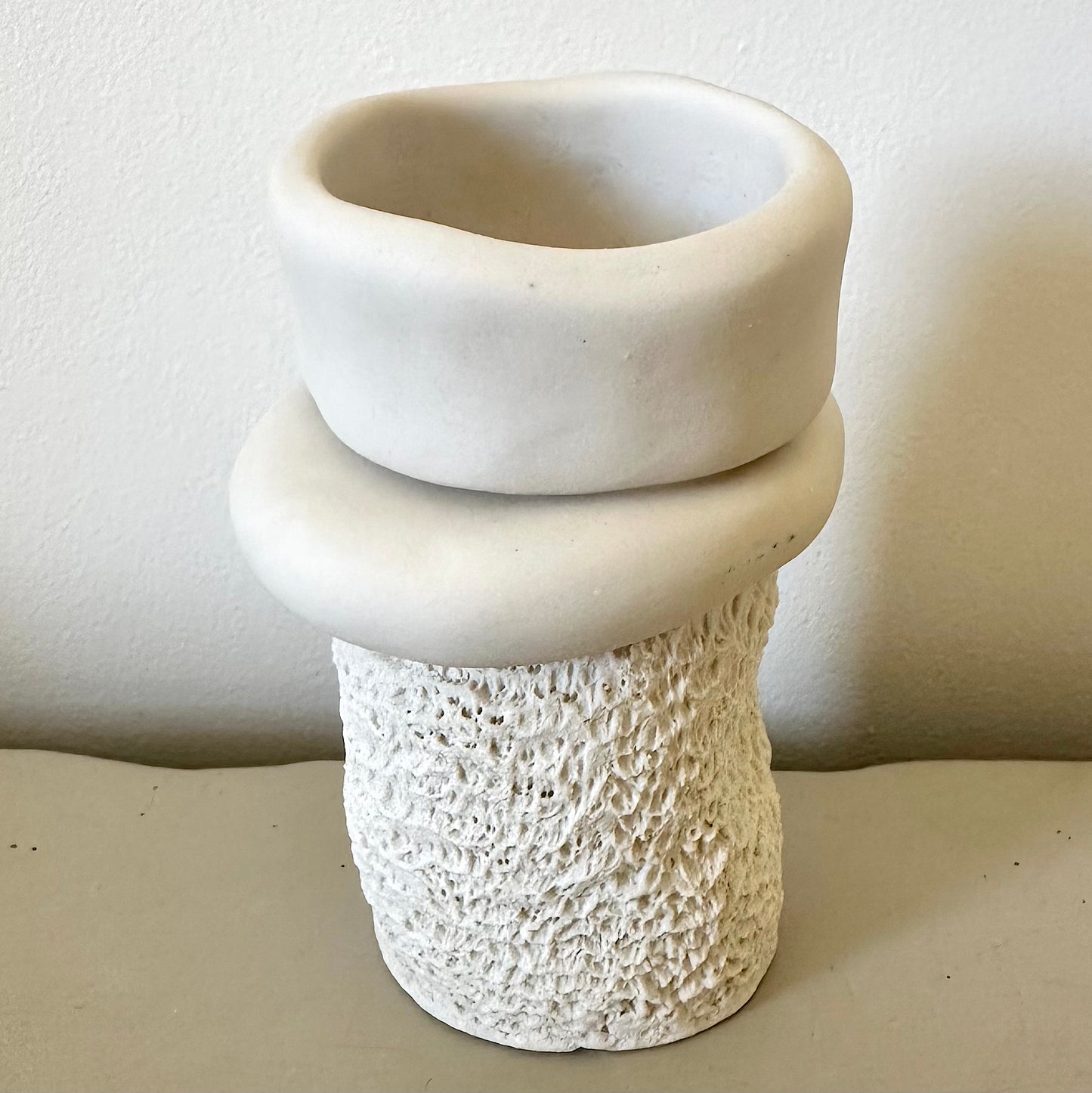 11008 - Small 3 piece cream vase