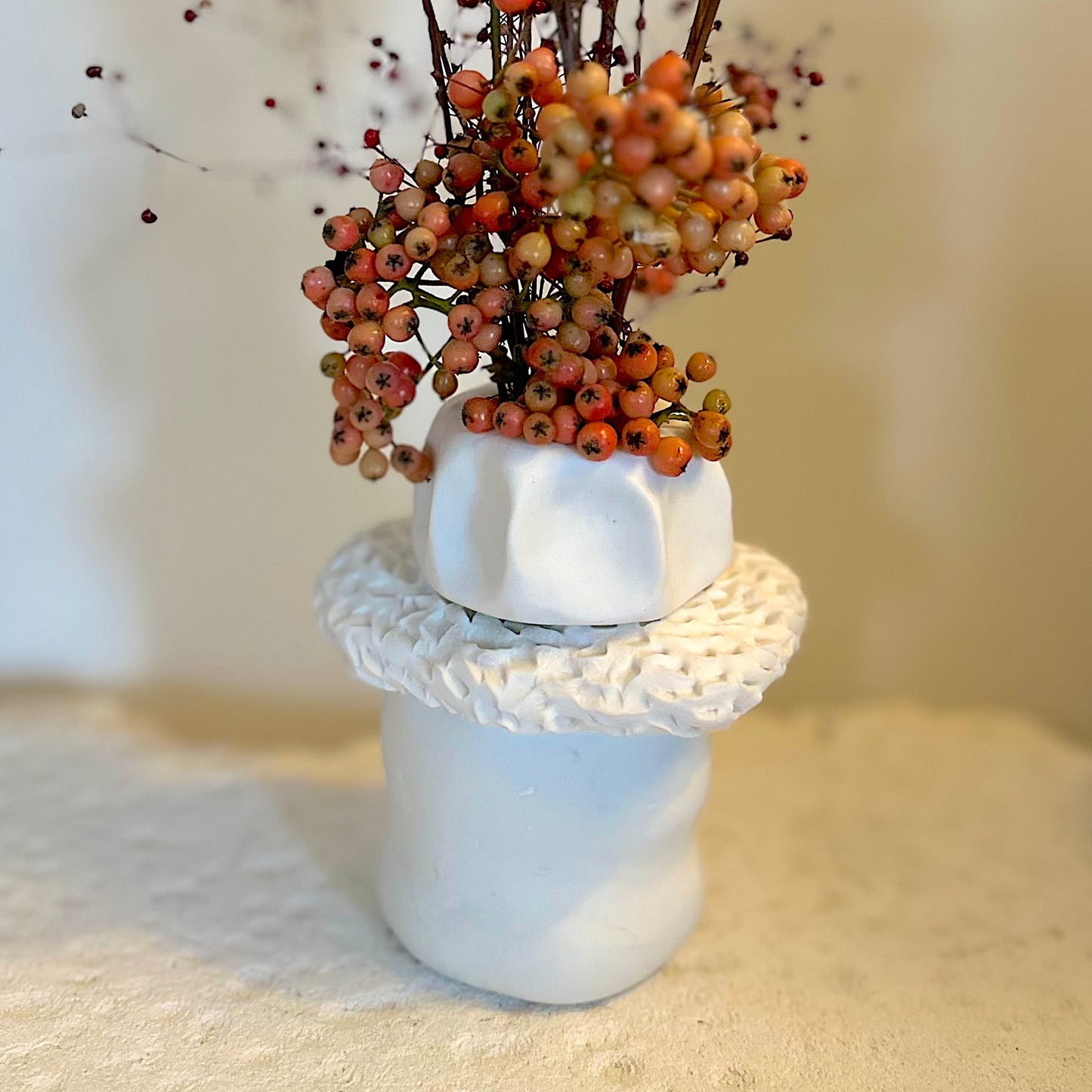 21002 - Medium 3 Piece Cream Vase